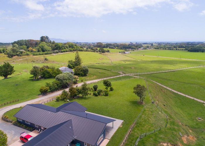  at 32 Hautere Cross Road, Te Horo, Kapiti Coast, Wellington