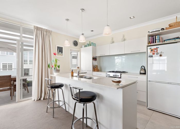  at 48 Parkside Drive, Orewa, Orewa