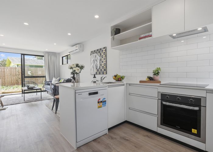  at 21 Ivy Nola Way, Henderson, Auckland