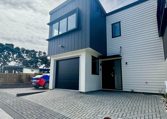 at 937B Whangaparaoa Road, Manly, Rodney, Auckland