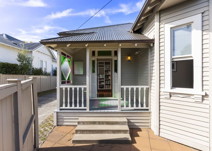  at 18 Tuarangi Road, Grey Lynn, Auckland City, Auckland