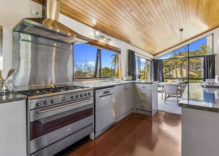  at 1/11 Faulkner Road, Northcote Point, North Shore City, Auckland