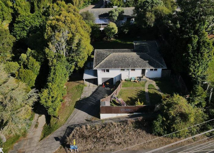  at 8 Makora Road, Massey, Waitakere City, Auckland