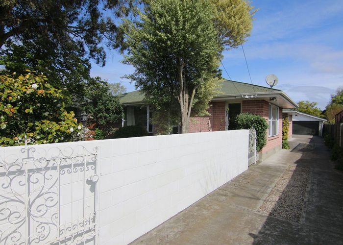  at 609 Harewood Road, Harewood, Christchurch