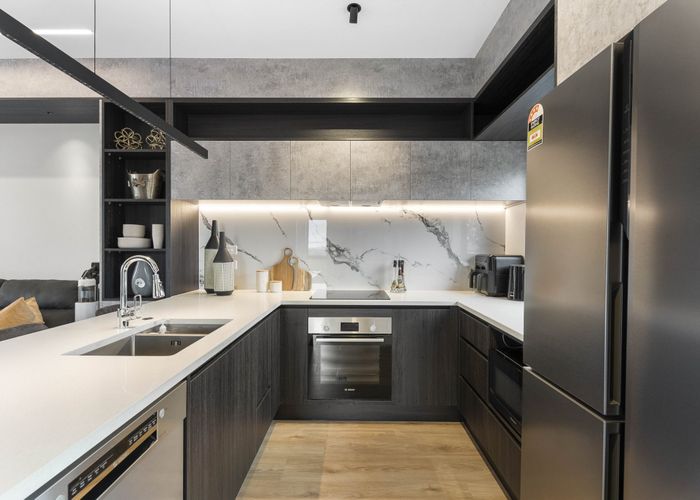  at 1/18 Riverview Road, New Lynn, Waitakere City, Auckland