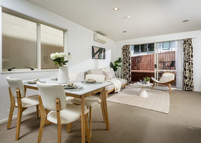  at 55 Masons Road, Oteha, Auckland