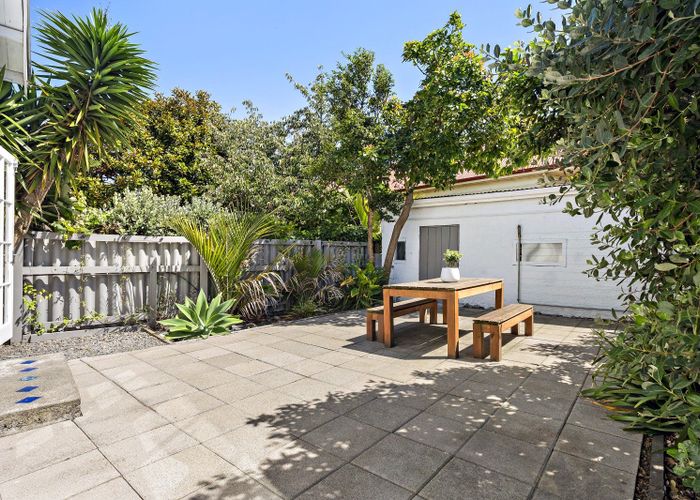  at 123 Nelson Street, Petone, Lower Hutt, Wellington