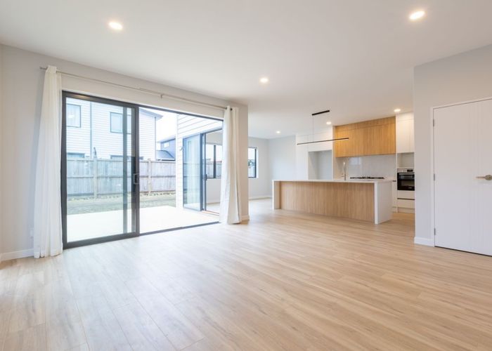  at 29 Toanui Road, Hobsonville, Waitakere City, Auckland