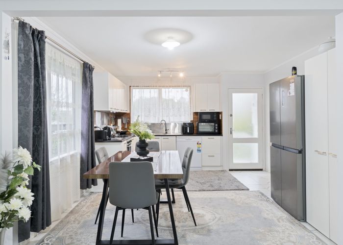  at 69 Kemp Road, Massey, Waitakere City, Auckland