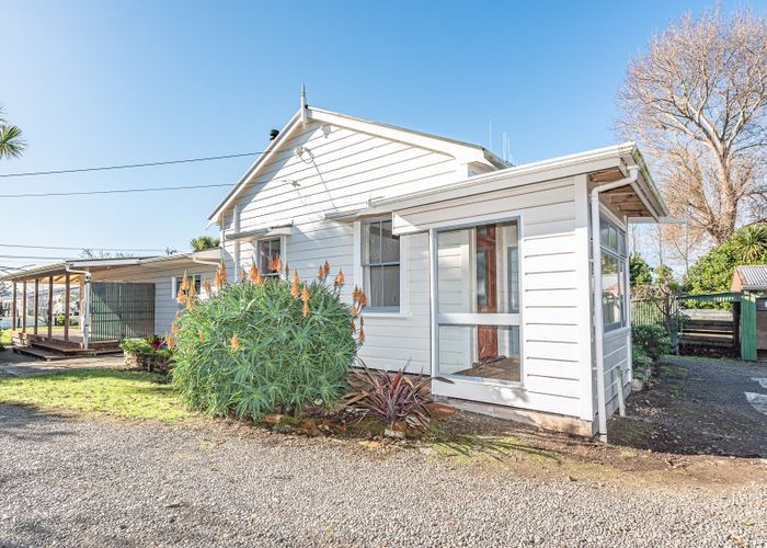  at 1 Buxton Road, Westmere, Whanganui