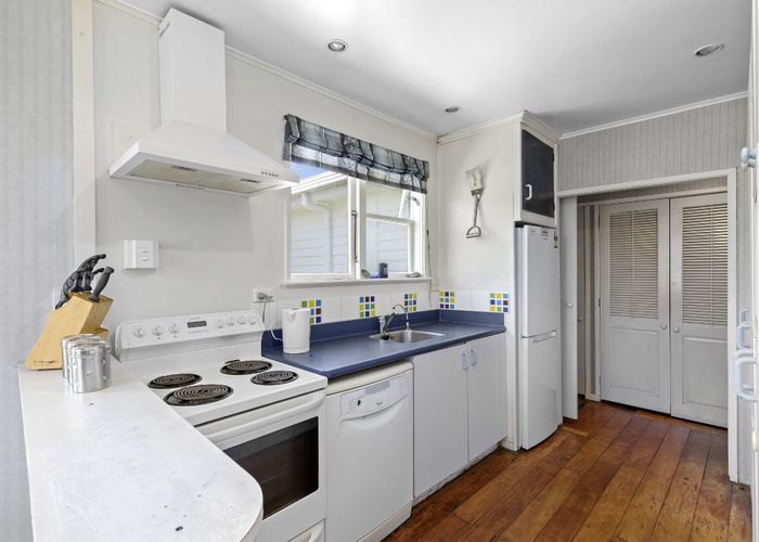  at 2 Hill Grove, Naenae, Lower Hutt, Wellington