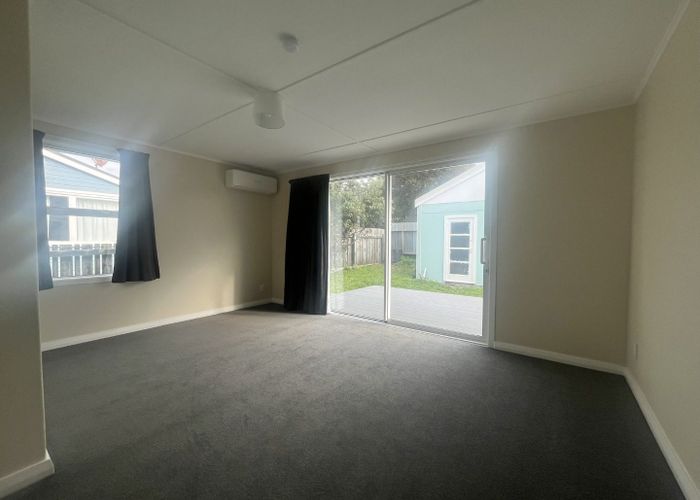  at 74a Te Pene Avenue, Titahi Bay, Porirua, Wellington