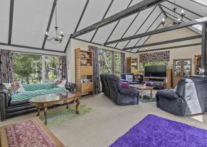  at 27 Solander Place, Whitby, Porirua