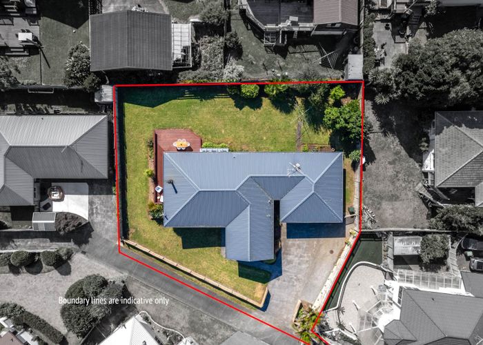  at 4 Jackson Place, Pukekohe