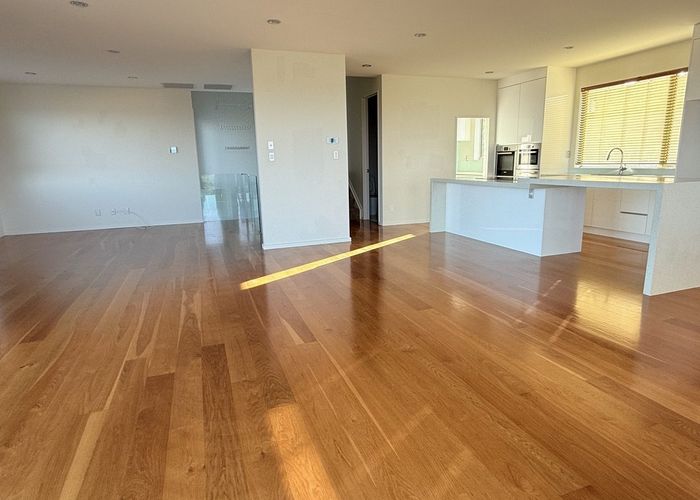  at 138B Beach Road, Castor Bay, North Shore City, Auckland