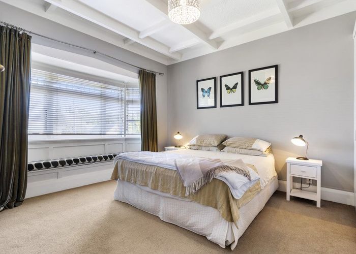  at 17 Edgars Road, Westmere, Auckland