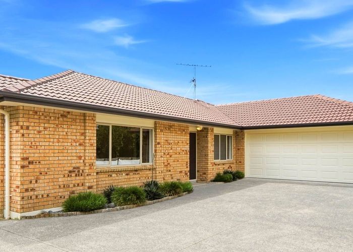  at 6 Denim Place, Albany, Auckland