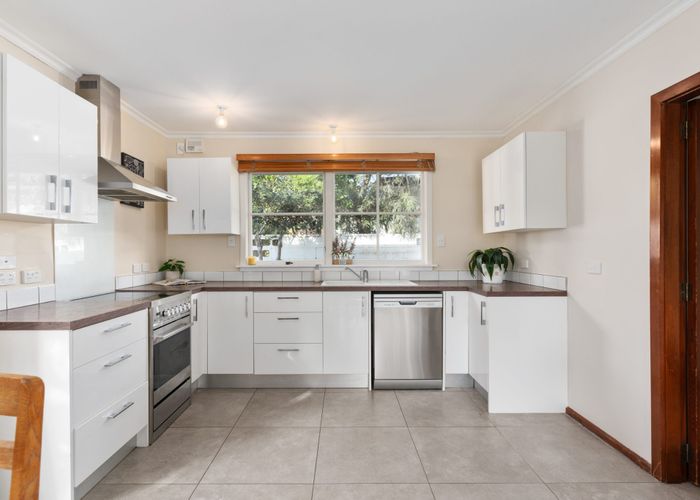  at 1/86 Cannon Hill Crescent, Mount Pleasant, Christchurch City, Canterbury
