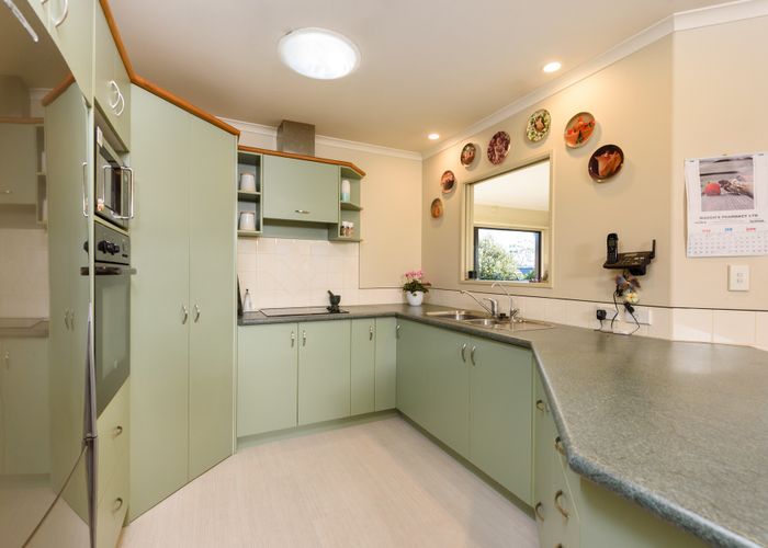  at 9 Nivarna Way, Ohauiti