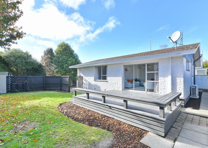  at 1/41 Oldwood Street, Bishopdale, Christchurch