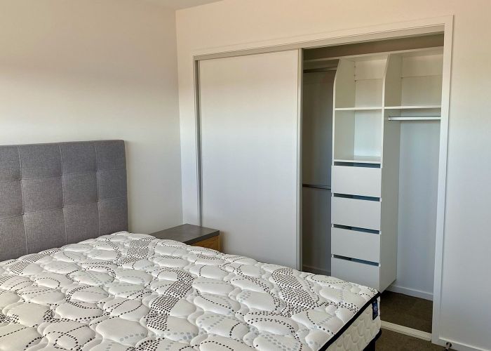  at 2/45 Division Street, Riccarton, Christchurch City, Canterbury