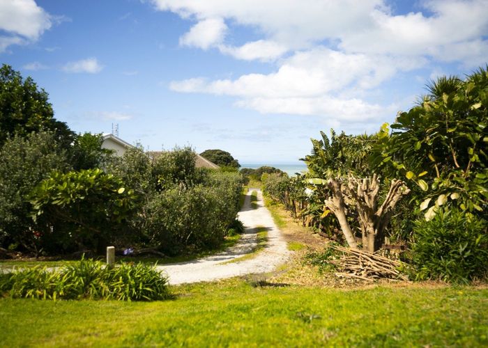  at 43 Moana Road, Okitu, Gisborne