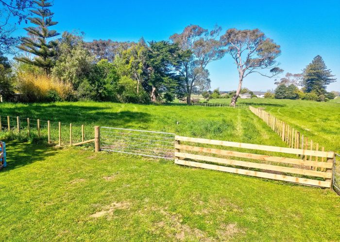  at 16 Rangitatau West Road, Whanganui