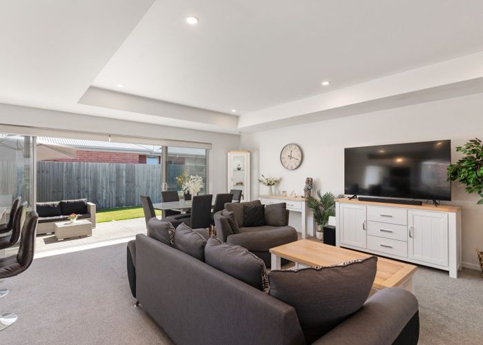  at 8 Strone Close, Broomfield, Christchurch