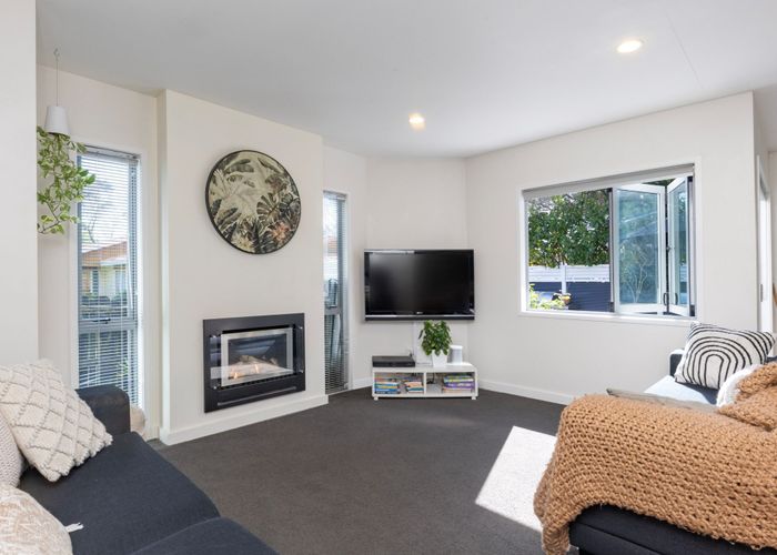  at 98A Atkinson Road, Titirangi, Auckland