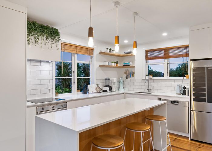  at 36 Glass Road, Mount Roskill, Auckland