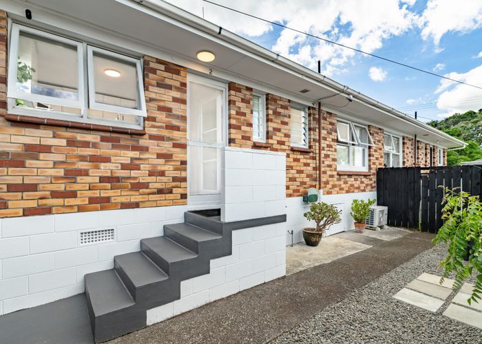  at 2/102 Victoria Street, Onehunga, Auckland City, Auckland