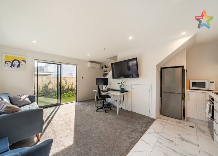  at 8/97 Whites Line East, Waiwhetu, Lower Hutt