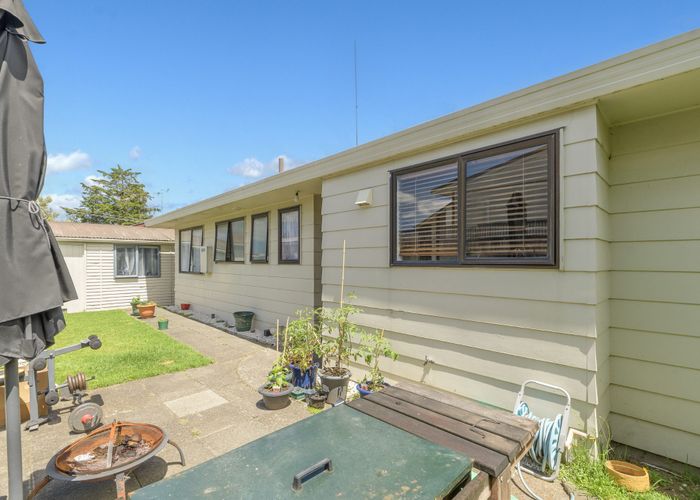  at 297B Chadwick Road, Gate Pa, Tauranga, Bay Of Plenty