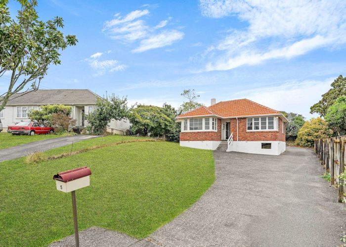  at 5 Christini Street, Wesley, Auckland