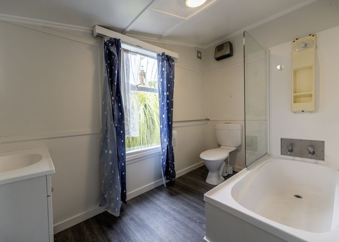  at 24 Memorial Avenue, Parkside, Timaru