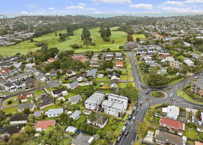  at 48 Astley Avenue, New Lynn, Waitakere City, Auckland
