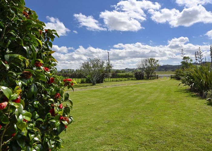  at 2033 State Highway 2, TAUWHARENIKAU, GREYTOWN