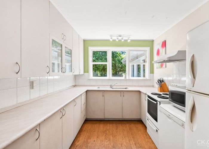  at 16 Tennyson Street, Trentham, Upper Hutt, Wellington