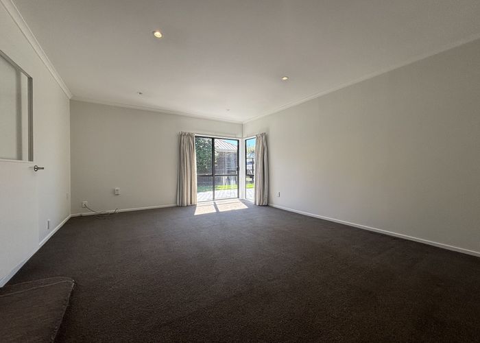  at 129 Winters Rd, Redwood, Christchurch City, Canterbury