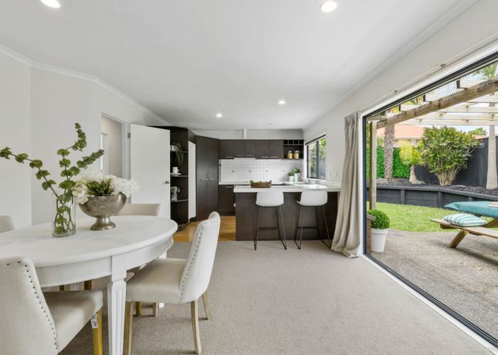  at 4 Adrigole Place, Dannemora, Manukau City, Auckland