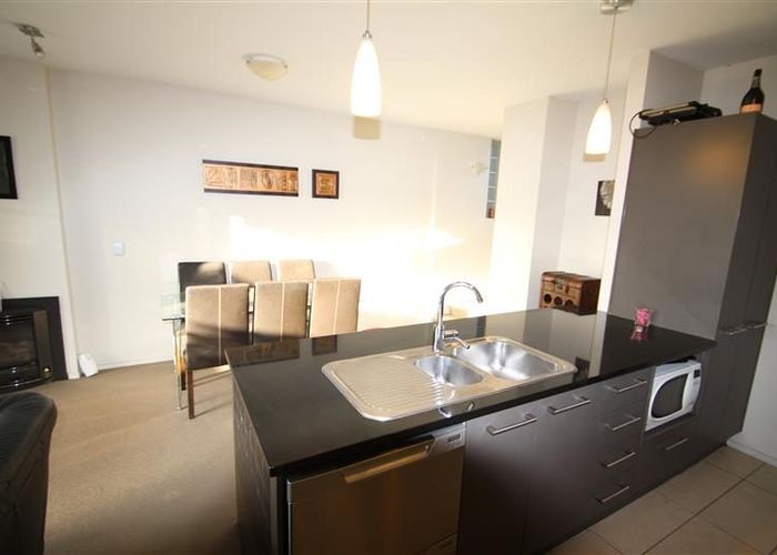  at 35T Garnet Road, Westmere, Auckland