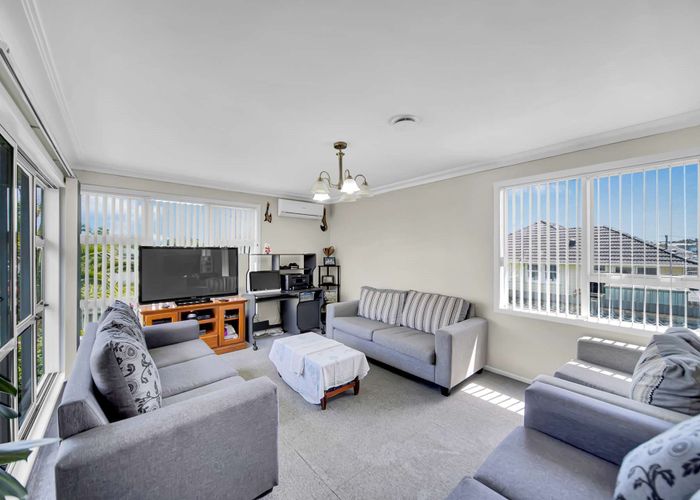  at 19 Ivon Road, Otara, Auckland