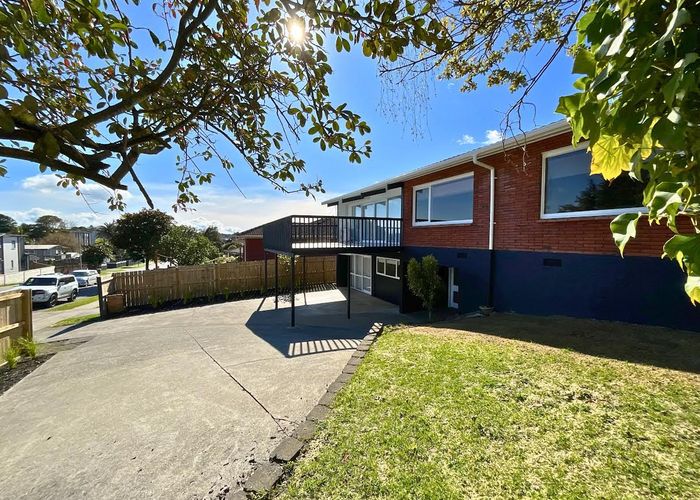  at 15 Glenmore Road, Sunnyhills, Auckland