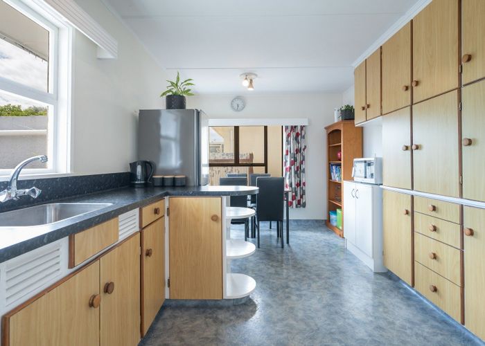  at 32 Tennyson Crescent, Stoke, Nelson