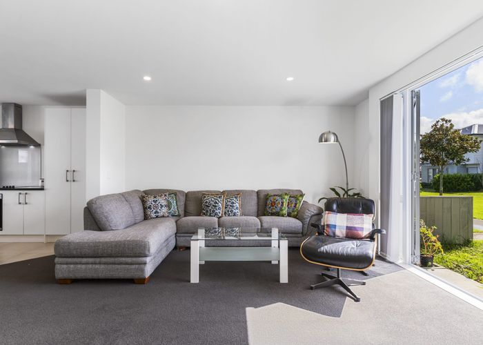  at 4 Treestump Road, Takanini, Auckland