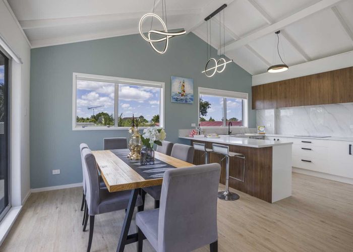  at 56 Walworth Avenue, Pakuranga Heights, Manukau City, Auckland