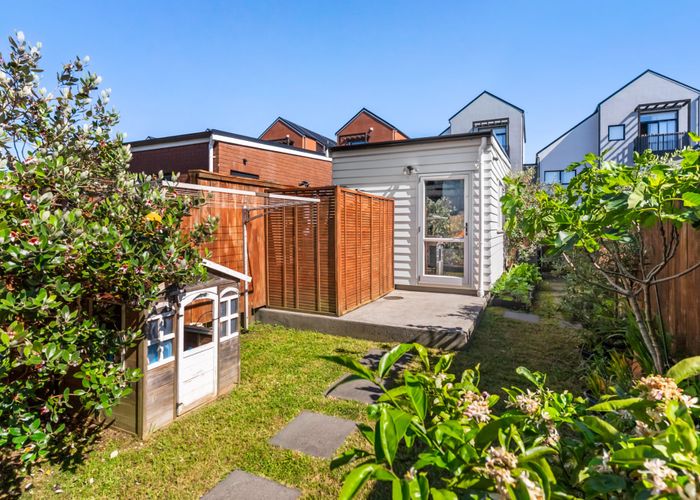  at 9 Mapou Road, Hobsonville, Waitakere City, Auckland