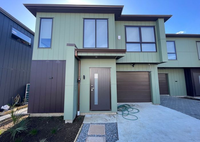  at 3A Mark Edward Drive, Half Moon Bay, Manukau City, Auckland