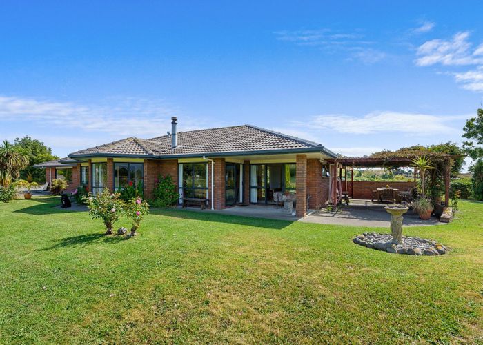  at 761 State Highway 1, Te Horo