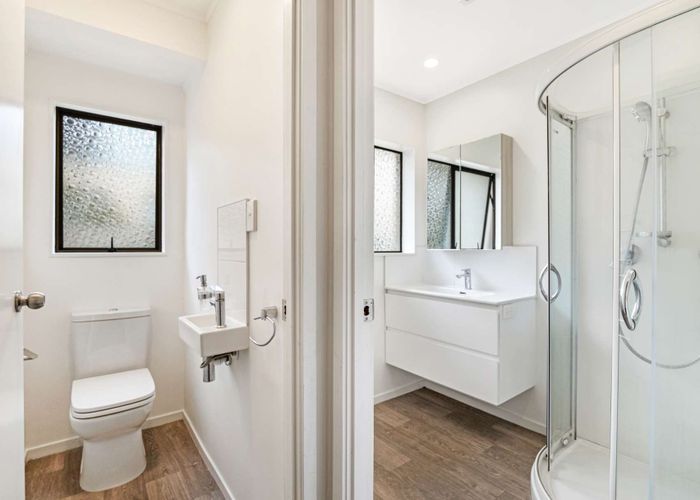  at 4/9 Allen avenue, Papatoetoe, Manukau City, Auckland